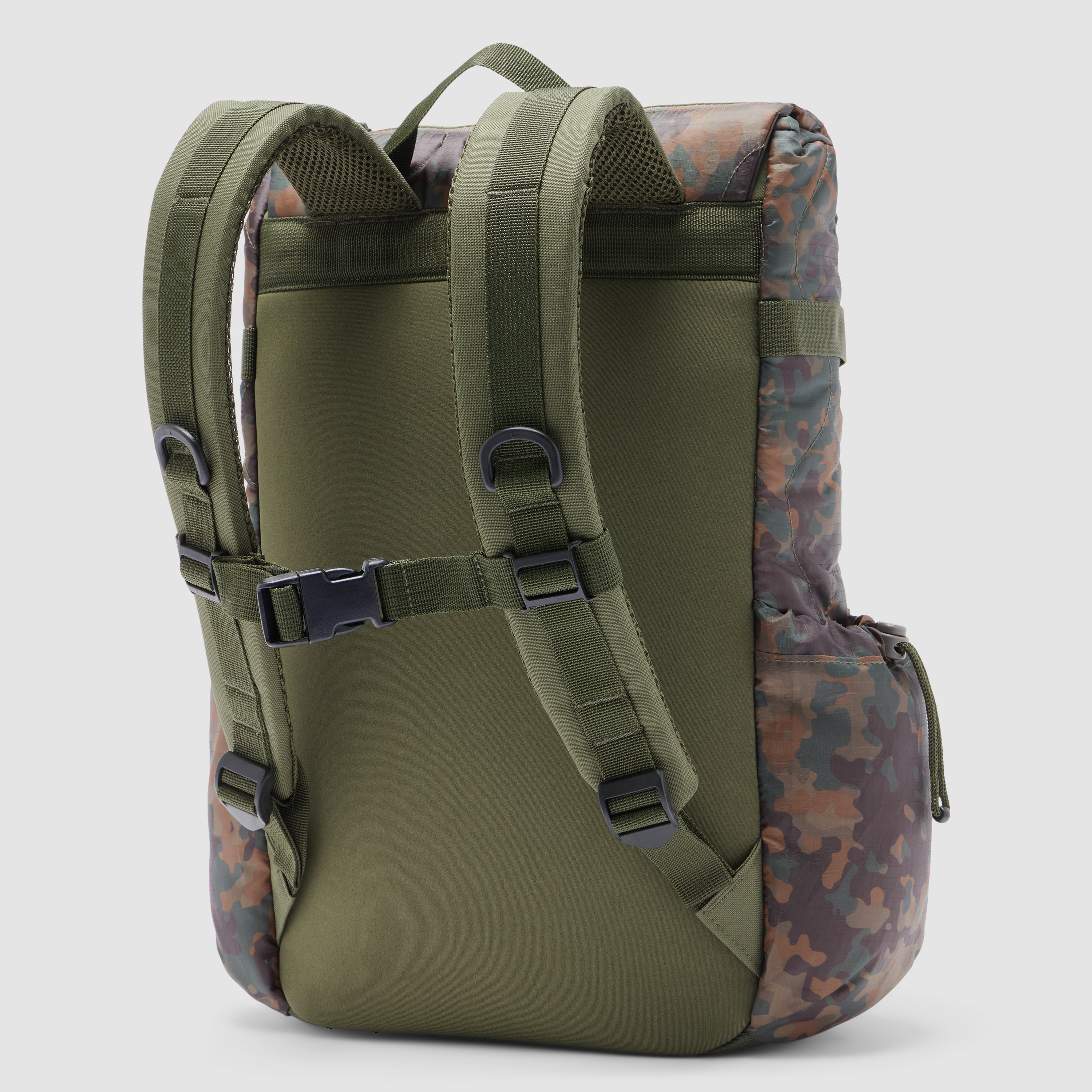 Woobie Backpack - Image 11