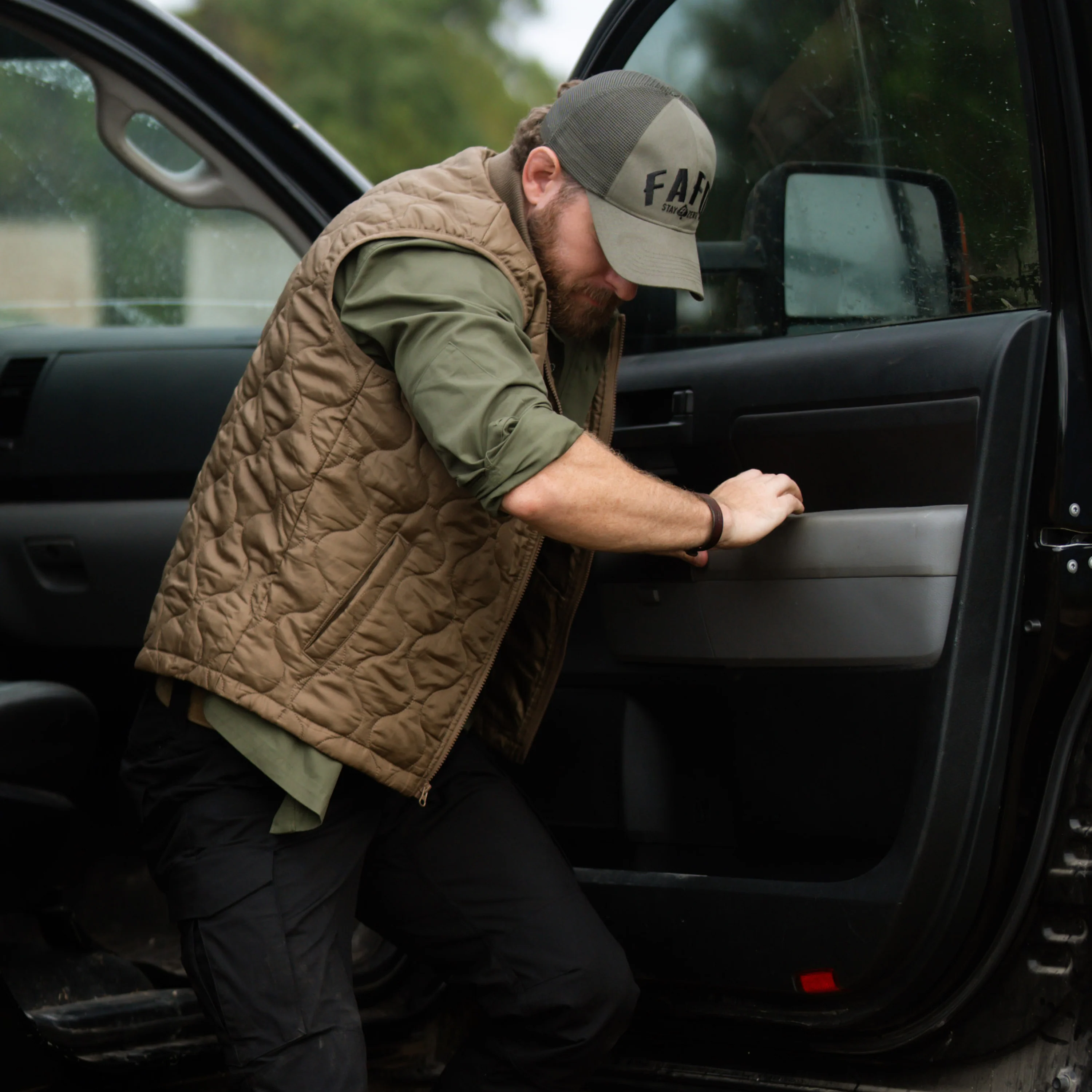 Woobie Vest (Outlet) - Image 3